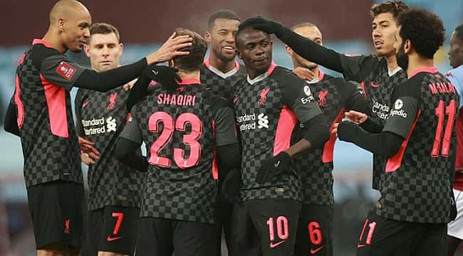 Liverpool 6 dakikada fişi çekti, 4 golle turladı!