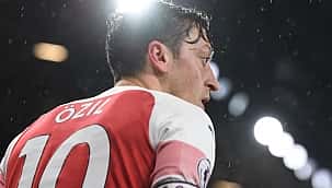 Mesut Özil için iki kritik soru!