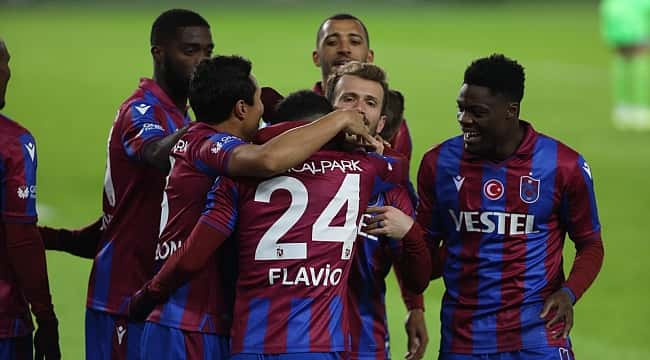 Trabzonspor hatasız devam ediyor