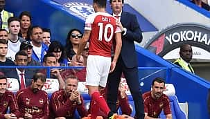 Unai Emery'den Özil sözleri