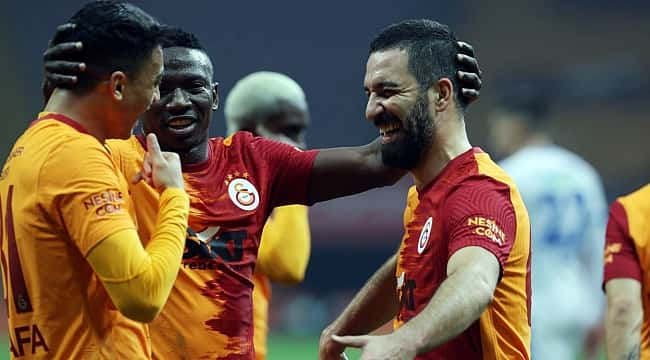 Arda Turan geri sayımda!