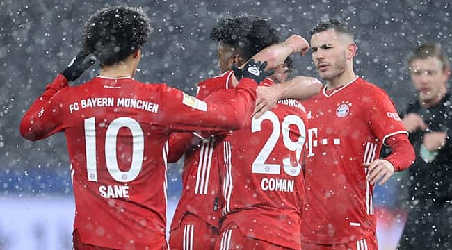 Coman sahneye çıktı, lider Berlin'de de kazandı