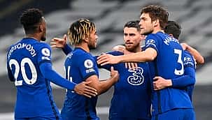 Dev maçta kazanan Chelsea! Mou'nun çöküşü sürüyor