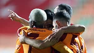 G.Saray zorlu virajı tek golle döndü