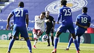 Leicester'a Arsenal freni! 