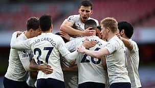 Manchester City, Arsenal'i de devirdi! 13 maç...