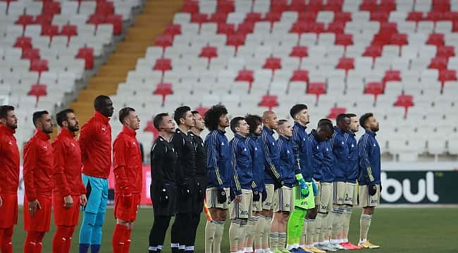 Trabzonspor - Fenerbahçe maçını hakemi açıklandı