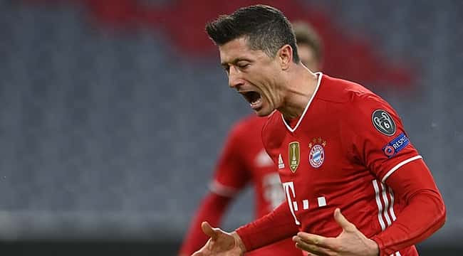 Bayern Münih evinde rahat turladı
