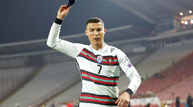 Cristiano Ronaldo'yu delirten karar!