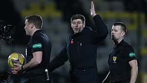 Gerrard ve hakem arasındaki diyalog! Kırmızı çıktı