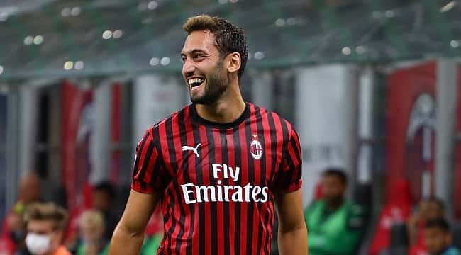 Hakan Çalhanoğlu'nun aklı Galatasaray'da