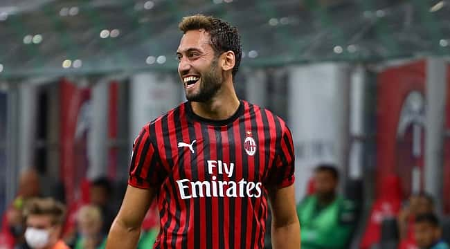 Hakan Çalhanoğlu'nun aklı Galatasaray'da