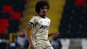 Luiz Gustavo'nun derbi hedefi