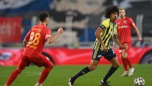 Mesut Özil ve Luiz Gustavo gerçeği