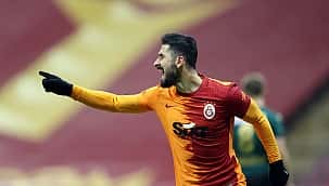 Emre Akbaba takımda kalacak mı?