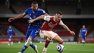 Arsenal evinde tek golle yıkıldı! Yarış kızıştı