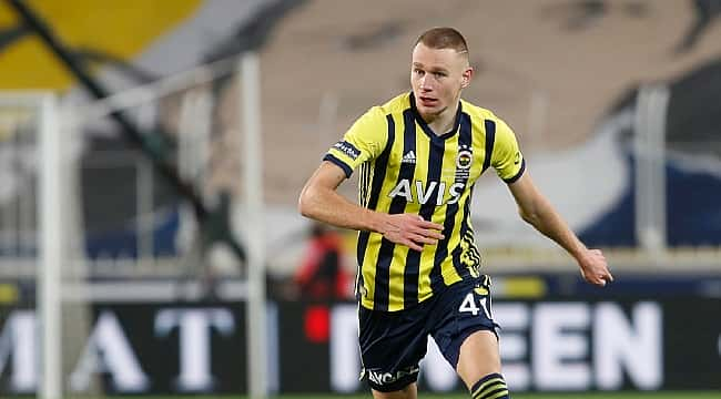 Attila Szalai için 5 takım devrede