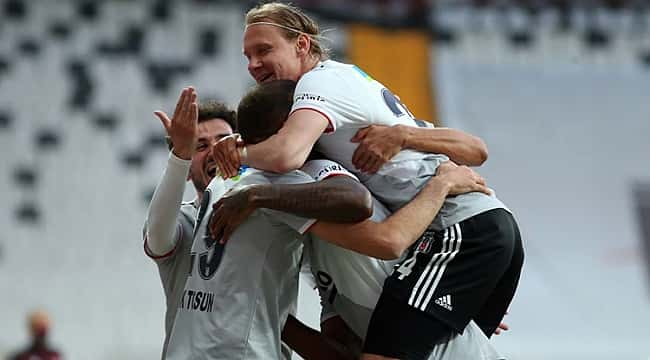 Beşiktaş'ın hasreti 3 golle bitti