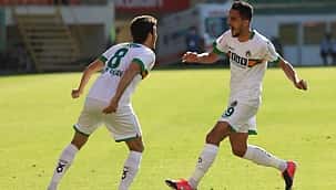 Salih Uçan rekor kırdı, Alanyaspor kazandı!