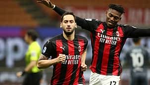 Hakan perdeyi açtı, Milan hata yapmadı! 2 gol...