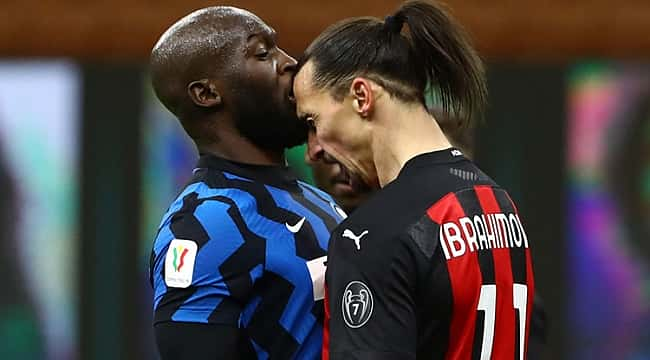 Ibrahimovic'e gönderme! 'Kendisi için kazanıyor'