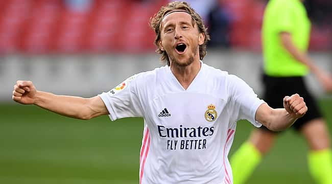 Modric'in sözleşmesi uzatıldı