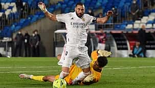 Real Madrid'e 4 gollü darbe! Atletico zirvede tek...