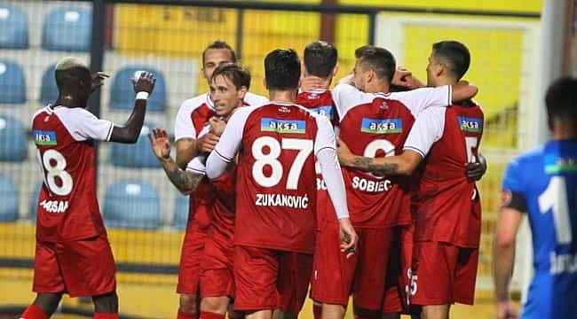 Trabzonspor'dan iki büyük sürpriz