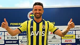 Fenerbahçe'de Gökhan Gönül görüşme odasına