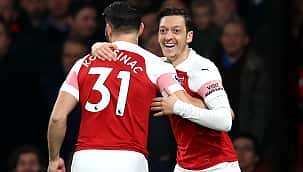 Fenerbahçe'de stopere tanıdık isim!