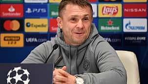 Fenerbahçe için adı geçen Sergiy Rebrov imzayı attı