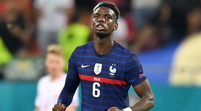 Paul Pogba muhteşem golle adını tarihe yazdırdı