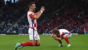 Sihirbaz Modric sahne aldı, İskoçya saf dışı kaldı
