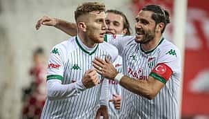 Trabzonspor iki ismin transferden vazgeçti