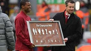 Wijnaldum'un yeni takımı Paris SG oldu