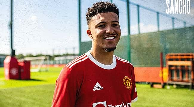 Jadon Sancho MANU'da! 