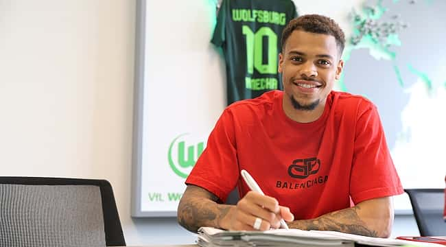 Wolfsburg'dan Lukas Nmecha için 8,5 milyon euro