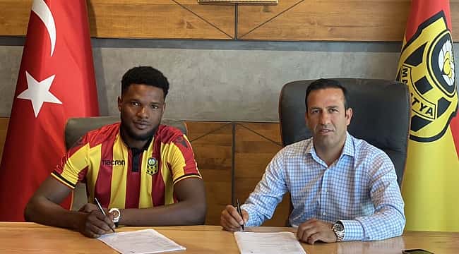Yeni Malatyaspor'dan Tetteh'e yeni sözleşme