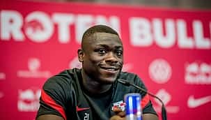 Yeni teknik direktöre Google'da bakmış