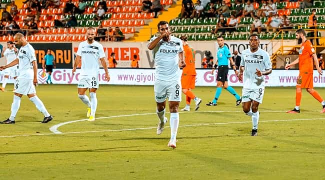 Altay dolu dizgin ilerliyor! Alanya'da tam 5 gol