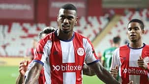 Antalyaspor kaçtı, Rizespor yakaladı! 90+10'da 3 puan...