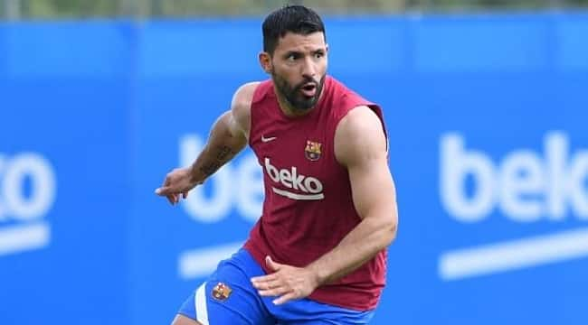 Barcelona'da Agüero 10 hafta yok