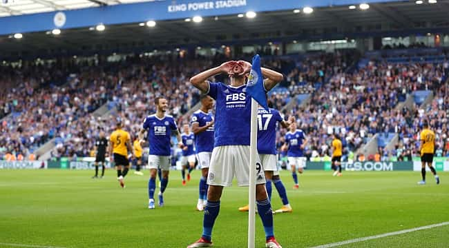 Chelsea çok iyi başladı, Vardy uludu, Villa çöktü