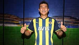 F.Bahçe yeni stoperini açıkladı