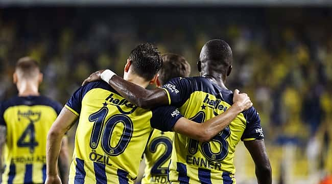 Fenerbahçe'den altın dokunuş!