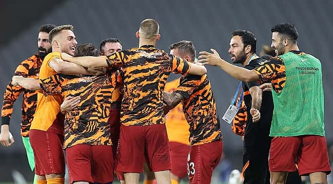 Galatasaray sezon başı geleneğini sürdürdü