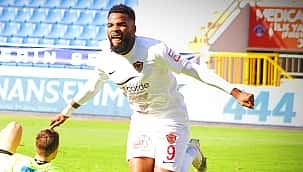 Boupendza'nın transferini açıkladı