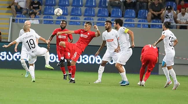 Sivasspor 90+5'te tur kapısını araladı! 3 gol...