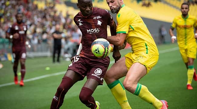 Tottenham'ın sürpriz orta saha transferi; Pape Sarr