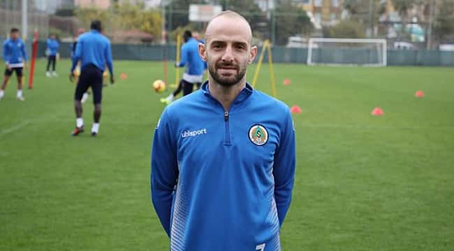 Trabzonspor'da Efecan Karaca çağrısı!